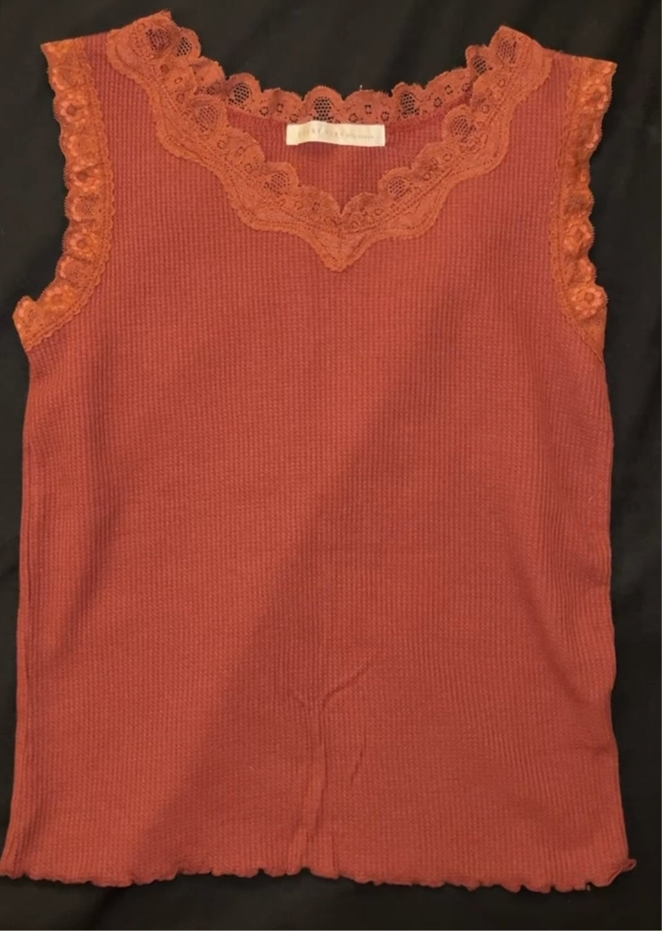 Maroon lace tank