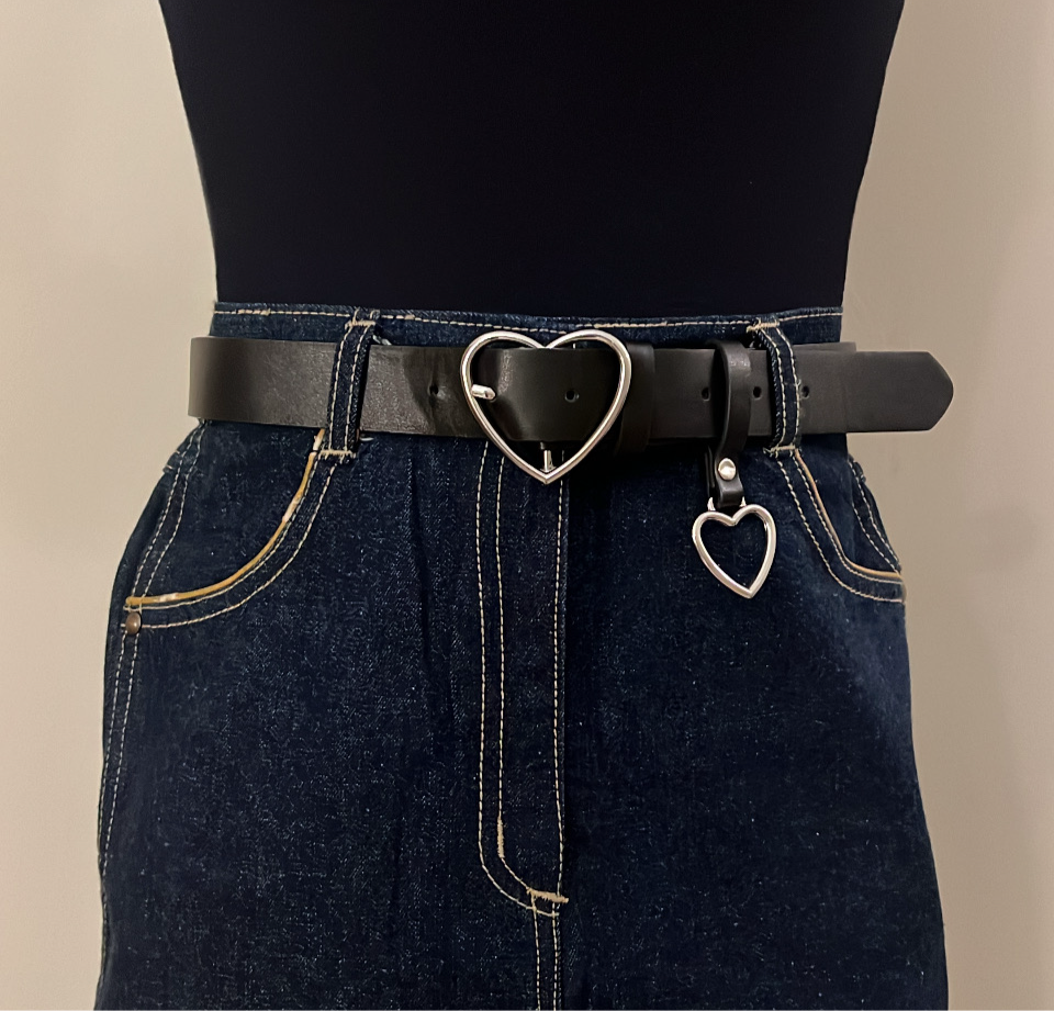 black heart belt